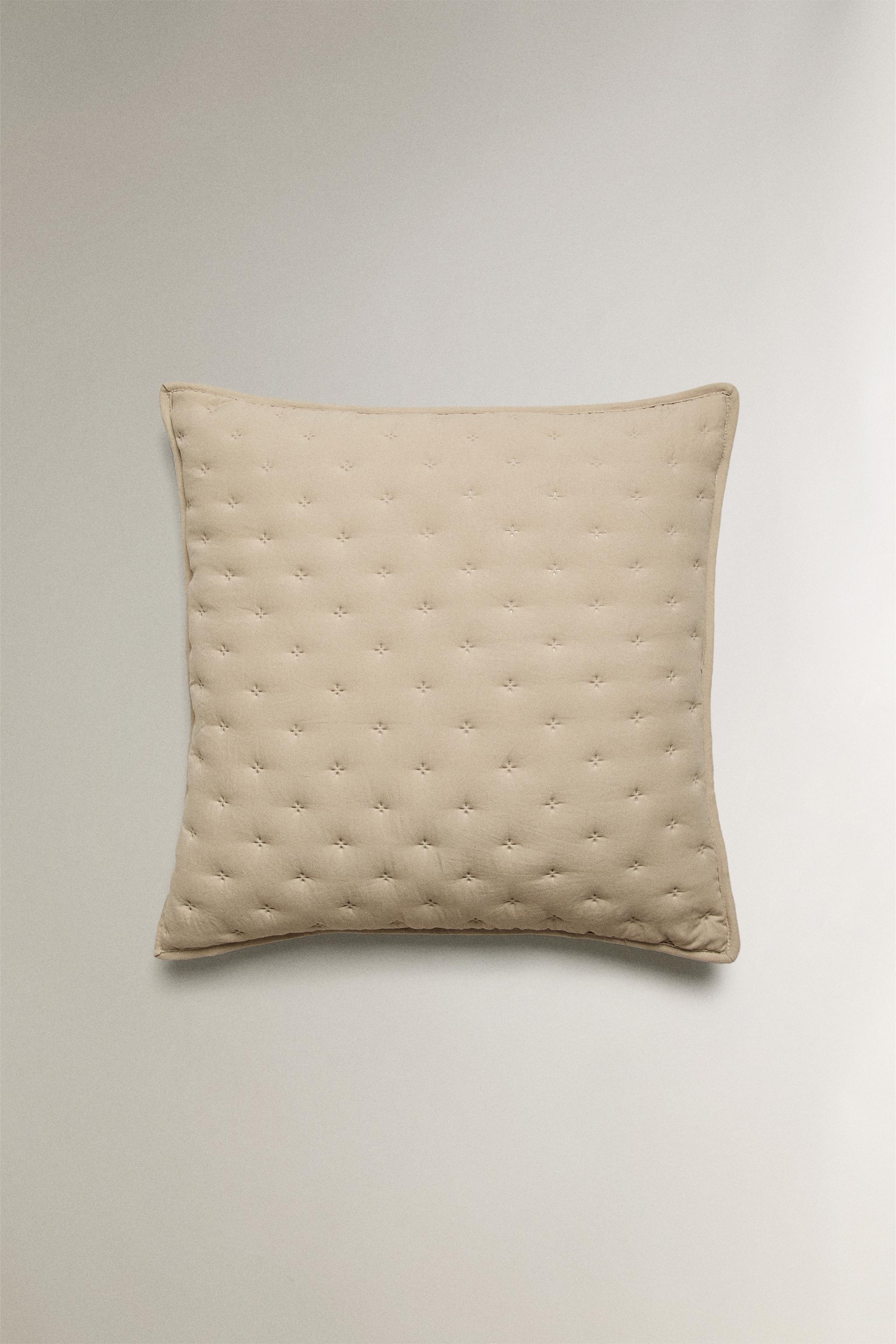 HOUSSE DE COUSSIN ÉDREDON MATELASSÉE À POIS
